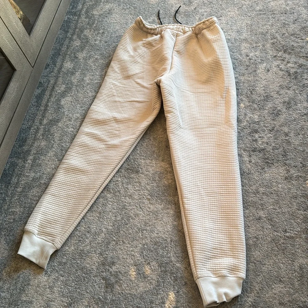 Nike Cream Track Pants - Picture 6 of 7